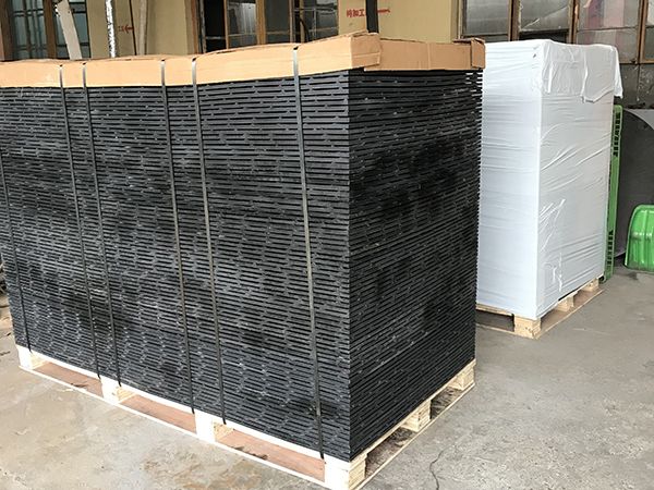 超高分子量聚乙烯襯板